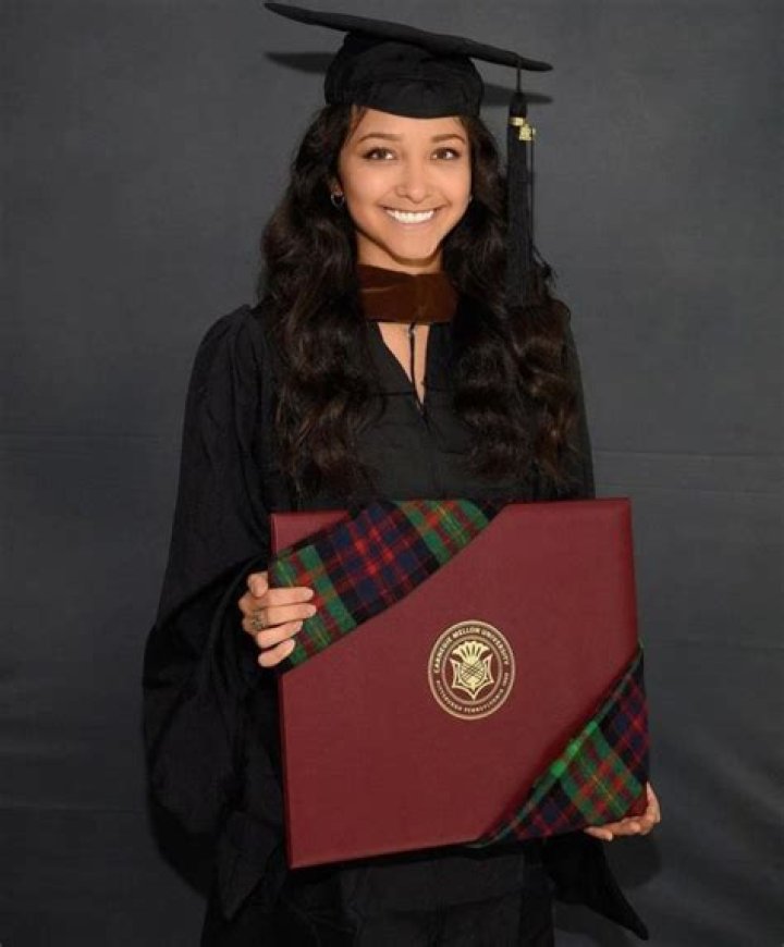 Albert Tsai - Bio, Age, Net Worth, Salary, Height, Single, Nationality, Body Measurement, Career