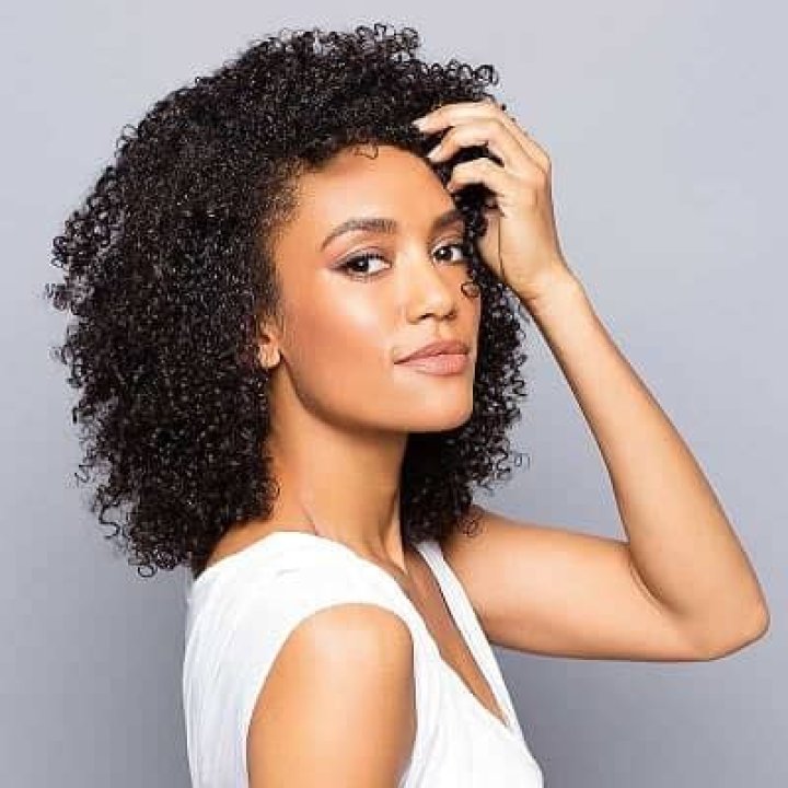 Annie Ilonzeh - Bio, Age, Net Worth, Height, In Relation, Nationality, Body Measurement, Career