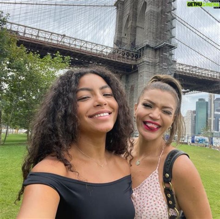 Any Gabrielly - Bio, Age, Net Worth, Height, Married, Nationality, Career