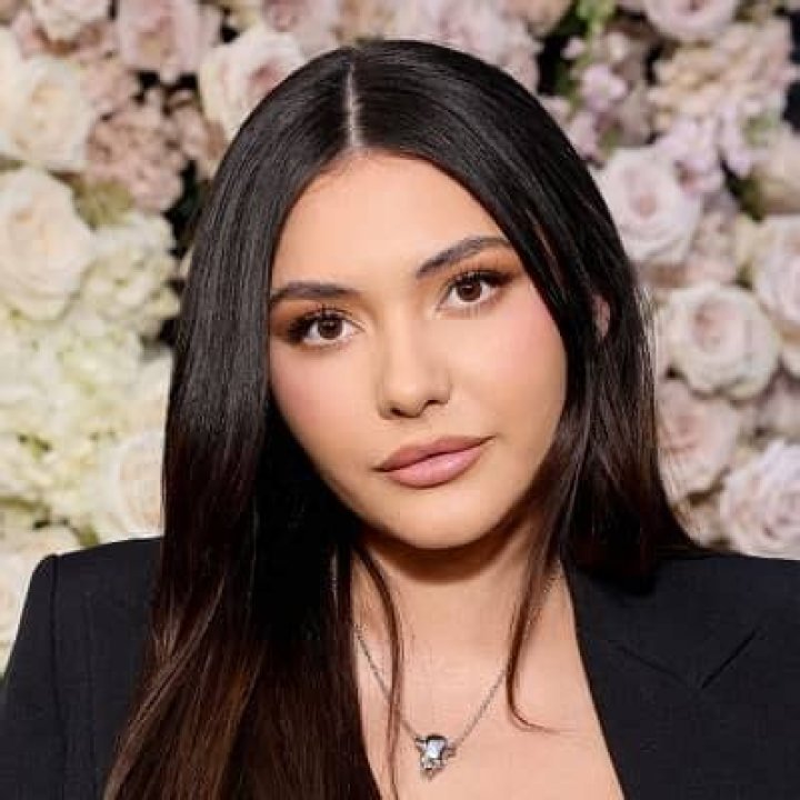 Atiana De La Hoya - Bio, Age, Net Worth, Height, Nationality, Facts