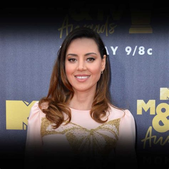 Aubrey Ellett - Bio, Age, Married, Nationality, Body Measurement, Career