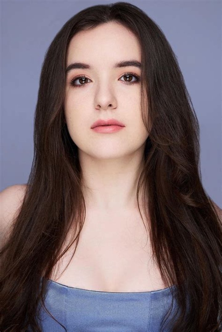 Aubrey Miller - Bio, Age, Height, Single, Nationality, Body Measurement, Career