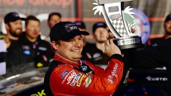 Cole Custer - Bio, Age, Net Woth, Facts, Career, Height, Wiki