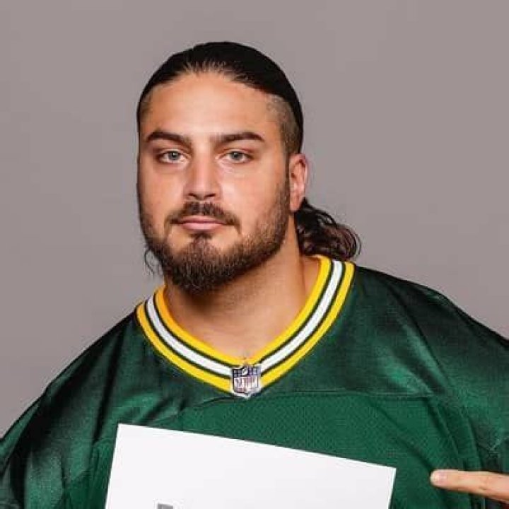 David Bakhtiari - Bio, Age, Net Worth, Height, In Relation, Nationality, Body Measurement, Career