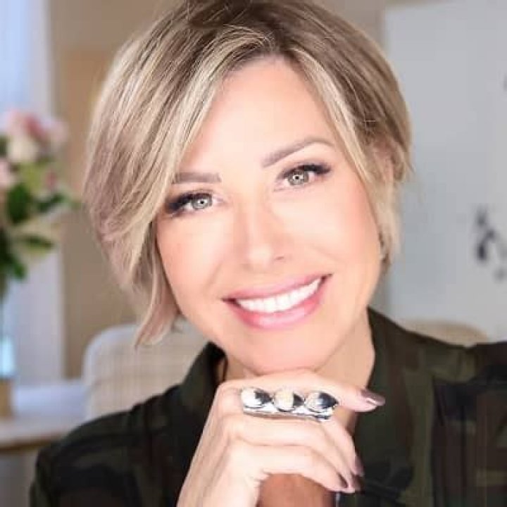 Dominique Sachse - Bio, Age, Net Worth, Height, Married, Nationality, Body Measurement, Career