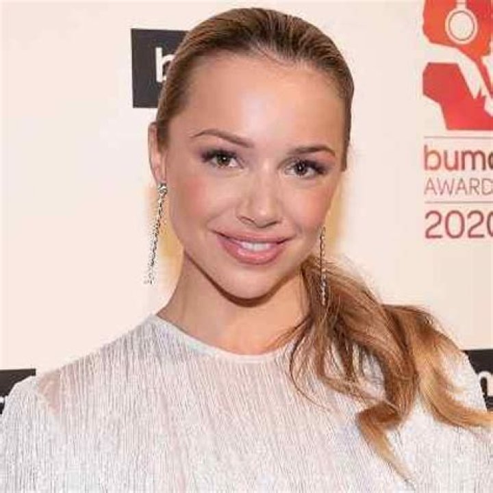 Emma Heesters - Bio, Age, Net Worth, Height, In Relation, Nationality, Body Measurement, Career