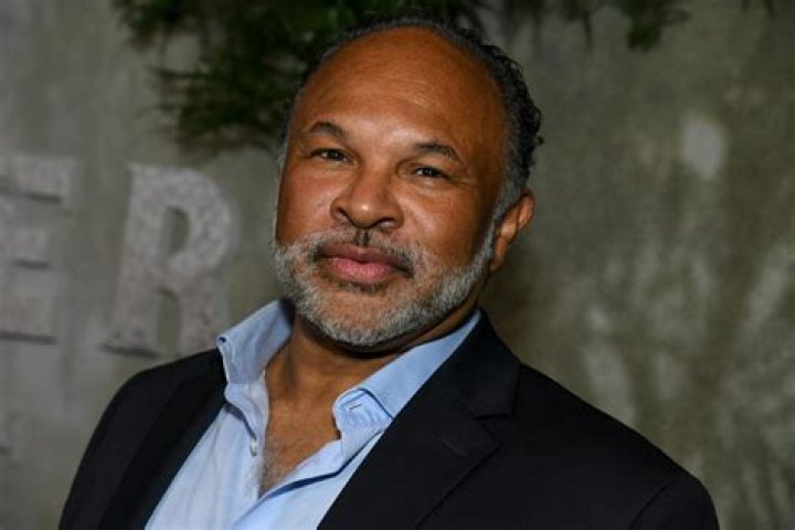 Geoffrey Owens - Bio, Age, Net Worth, Height, In Relation, Nationality, Wiki