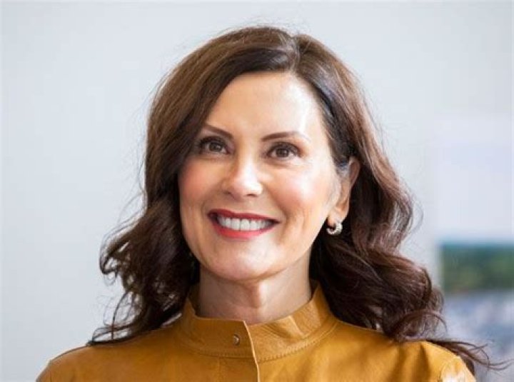 Gretchen Whitmer - Bio, Age, Net Worth, Height, Married, Nationality, Wiki