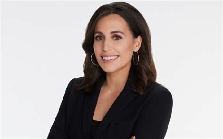 Hallie Jackson - Bio, Age, Net Worth, Salary, Height, Married, Nationality, Body Measurement, Career
