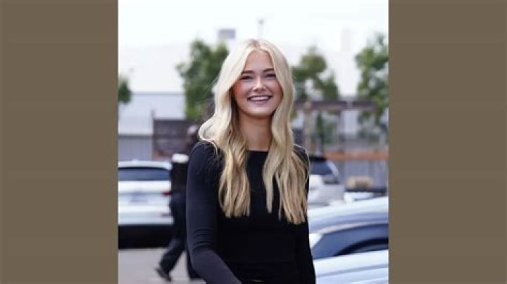 Hannah Rylee - Bio, Age, Net Worth, Height, Single, Nationality, Career