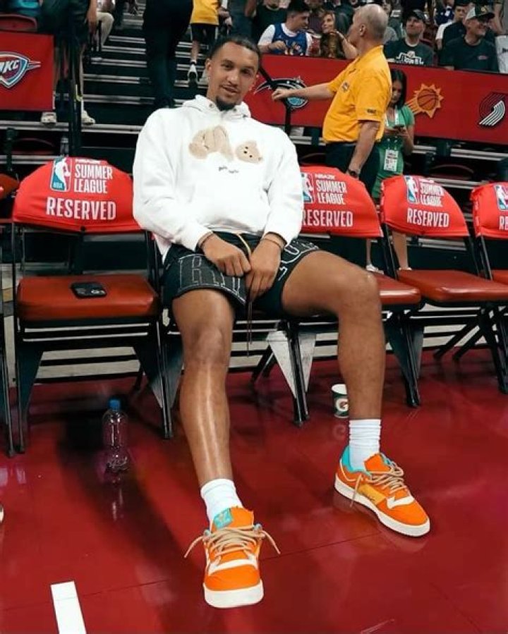 Jalen Suggs - Bio, Age, Height, Net Worth, Facts, Nationality