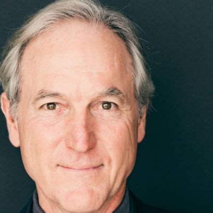 Jan Munroe - Bio, Age, Height, Net Worth, Facts, Nationality