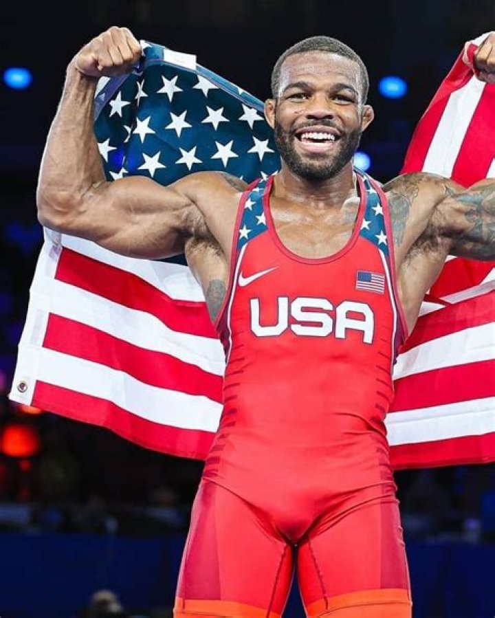 Jordan Burroughs - Bio, Age, Married, Nationality, Net Worth, Facts