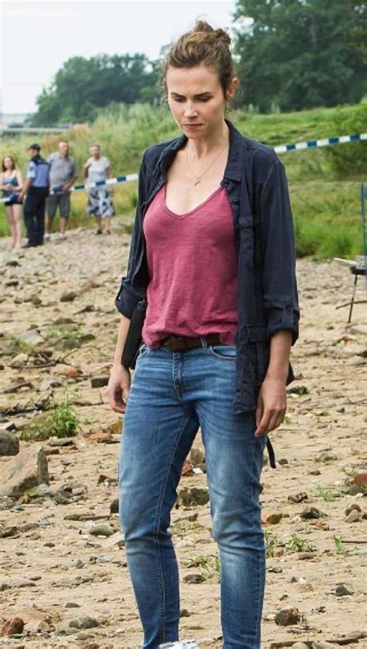 Karin Hanczewski - Bio, Career, Age, Net Worth, Nationality, Facts