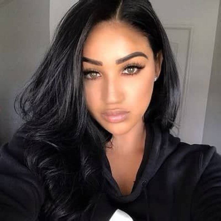 Karla Zuniga - Bio, Age, Career, Height, Net Worth, Facts