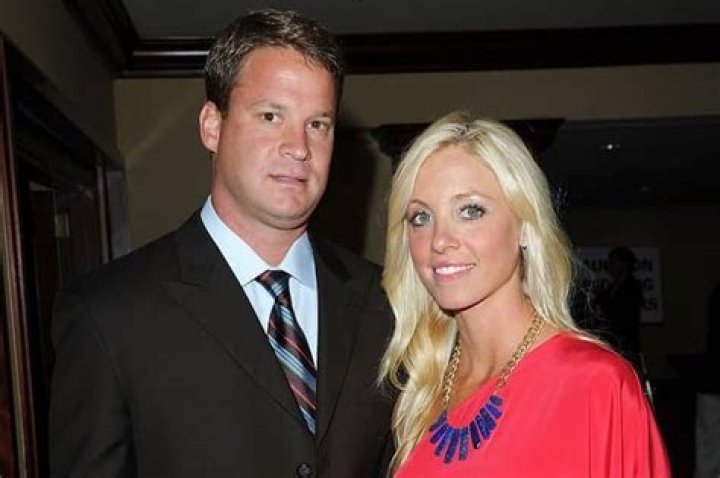 Lane Kiffin - Bio, Age, Net Worth, Height, Divorce, Nationality, Body Measurement, Career