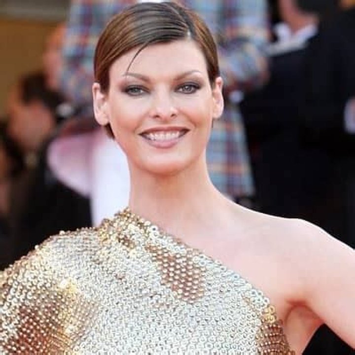 Linda Evangelista - Bio, Age, Career, Net Worth, Height, Facts