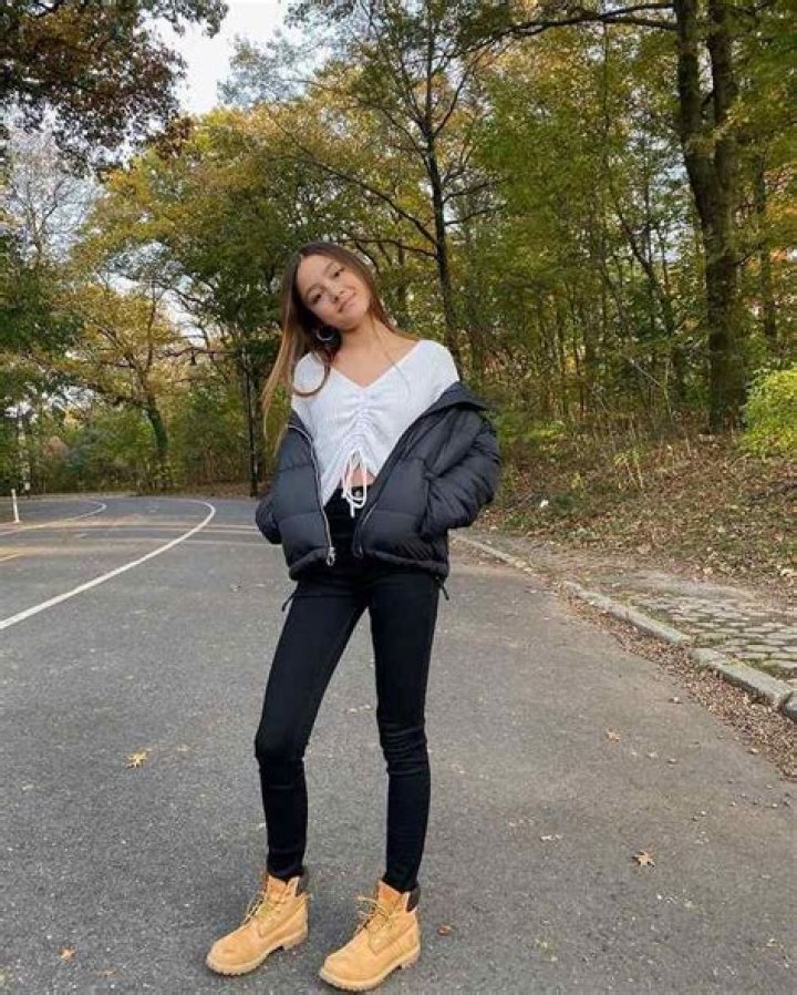 Mabel Chee - Bio, Age, Net Worth, Height, Married, Nationality, Career