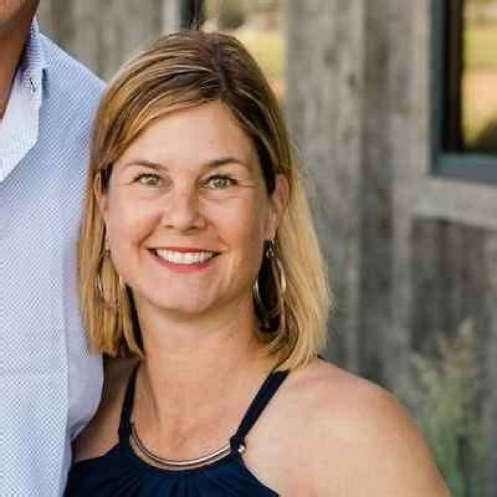 Maura Bledsoe - Bio, Age, Married, Nationality, Body Measurement, Career