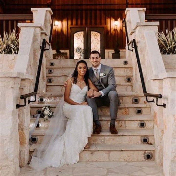 Melissa Gonzalez Creamer-Bio, Career, Net Worth, Facts, Married