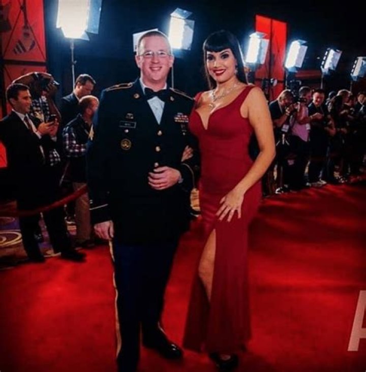 Mercedes Carrera - Bio, Career, Net Worth, In relation, Facts