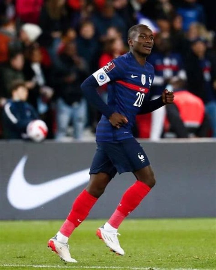 Moussa Diaby - Bio, Net Worth, Height, Nationality, Married, Facts