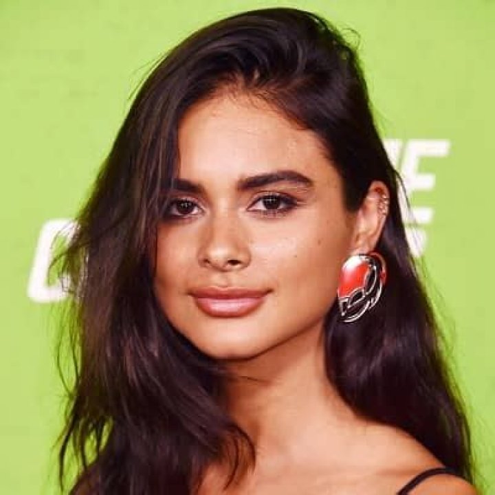 Sophia Esperanza - Bio, Age, Height, Net Worth, Facts, Nationality
