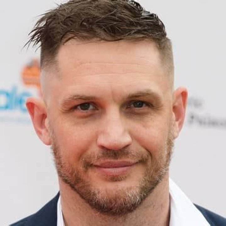 Tom Hardy - Bio, Age, Net Worth, Married, Nationality, Facts