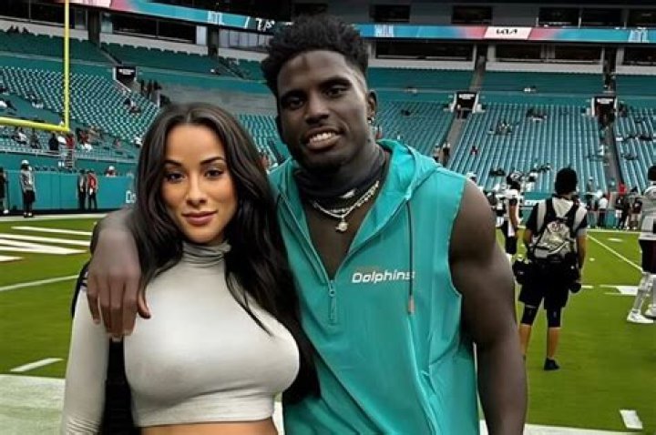 Tyreek Hill - Bio, Age, Net Worth, Height, In Relation, Nationality, Body Measurement, Career