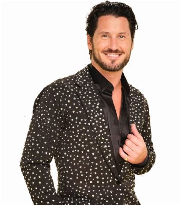 Valentin Chmerkovskiy - Bio, Age, Net Worth, Height, Married, Nationality